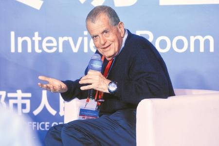 2004年诺贝尔化学奖获得者阿龙・切哈诺沃。